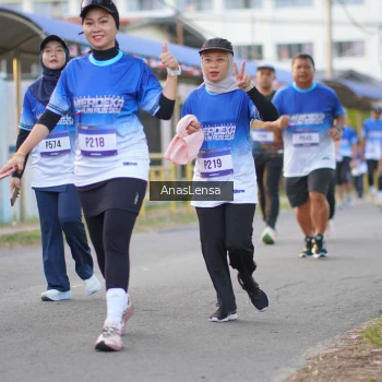 Runner Photo 3461575