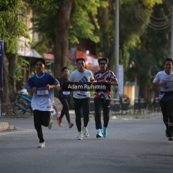 Runner Photo 3461578