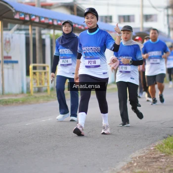 Runner Photo 3461583