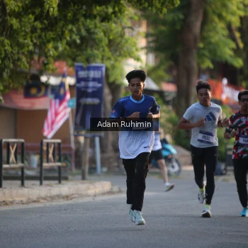 Runner Photo 3461584