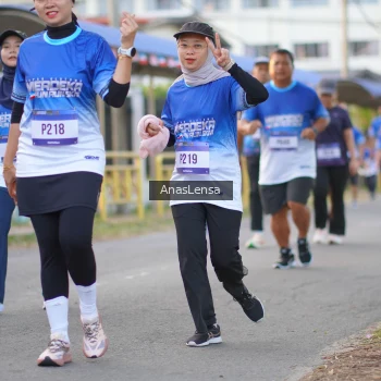 Runner Photo 3461592