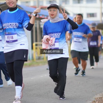 Runner Photo 3461594