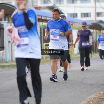 Runner Photo 3461595