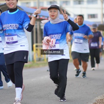 Runner Photo 3461597
