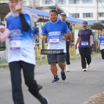 Runner Photo 3461608