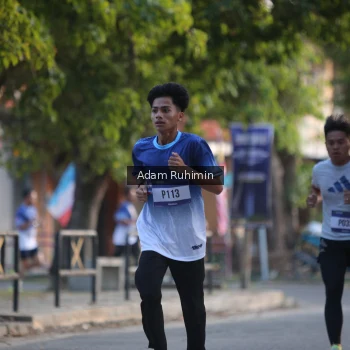 Runner Photo 3461617