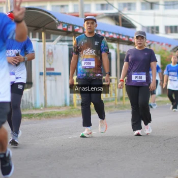 Runner Photo 3461630