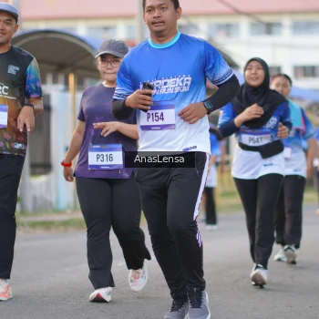Runner Photo 3461644