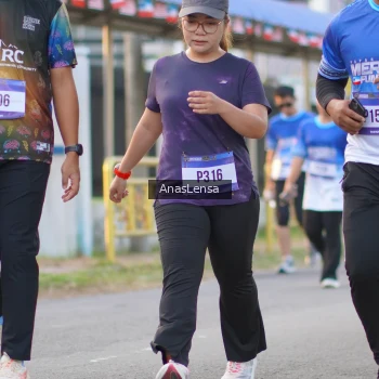 Runner Photo 3461647