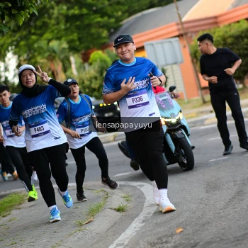 Runner Photo 3461655