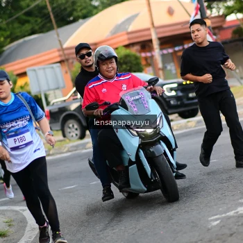 Runner Photo 3461670