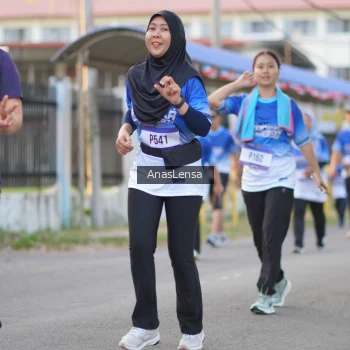 Runner Photo 3461672