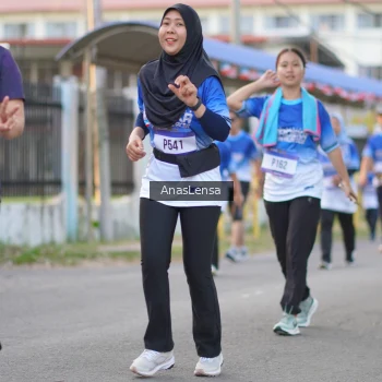 Runner Photo 3461673