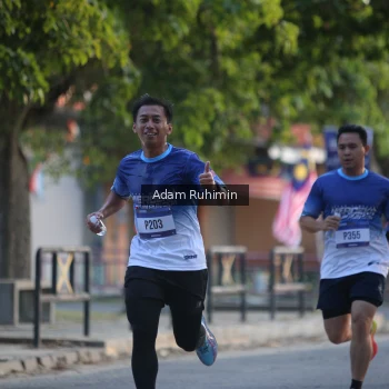 Runner Photo 3461687