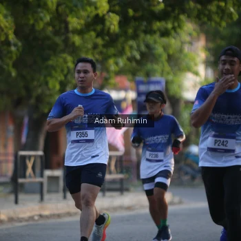 Runner Photo 3461688