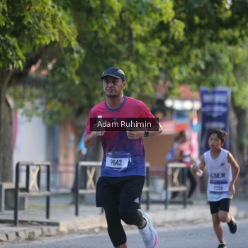 Runner Photo 3461708