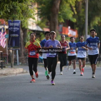Runner Photo 3461720