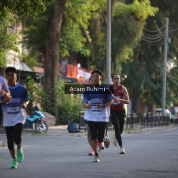Runner Photo 3461724
