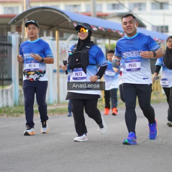 Runner Photo 3461732