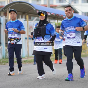 Runner Photo 3461733