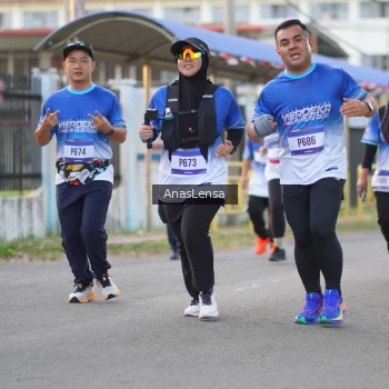Runner Photo 3461747