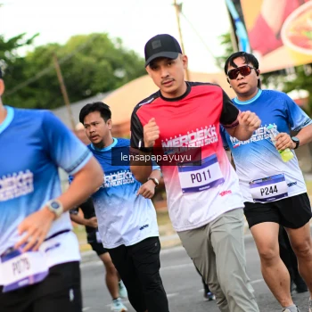 Runner Photo 3461756