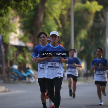 Runner Photo 3461763