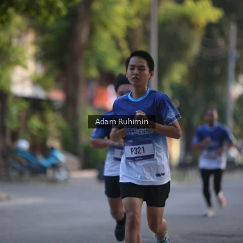 Runner Photo 3461780