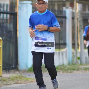 Runner Photo 3461791