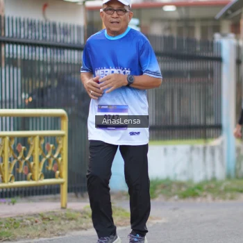 Runner Photo 3461801