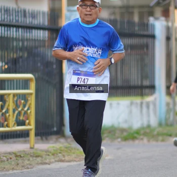 Runner Photo 3461808