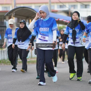 Runner Photo 3461825
