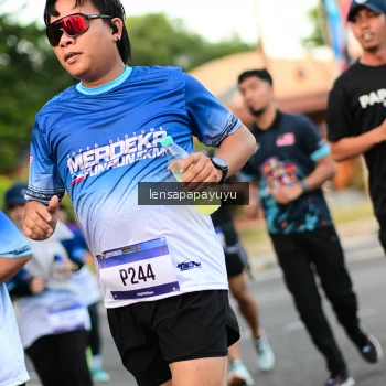 Runner Photo 3461831