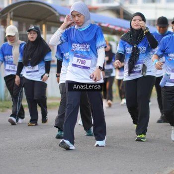 Runner Photo 3461835