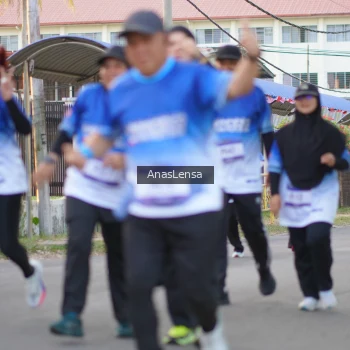 Runner Photo 3461862