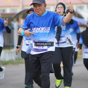 Runner Photo 3461867