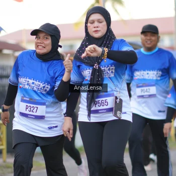 Runner Photo 3461895