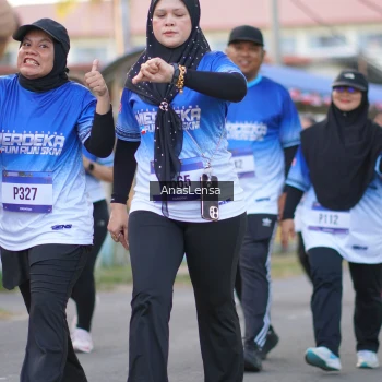 Runner Photo 3461897