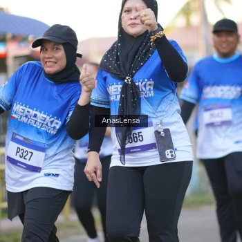 Runner Photo 3461913