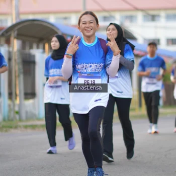 Runner Photo 3461989