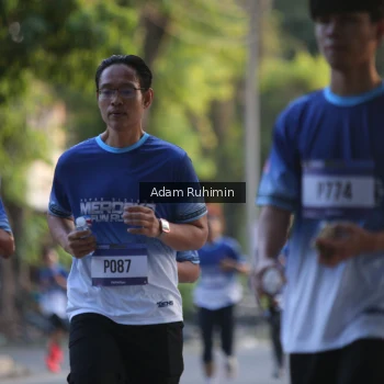 Runner Photo 3462004