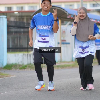 Runner Photo 3462011