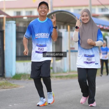 Runner Photo 3462023