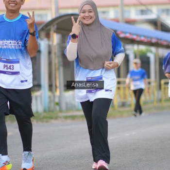 Runner Photo 3462042