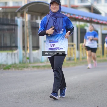 Runner Photo 3462046