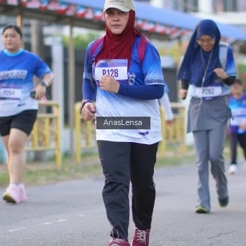 Runner Photo 3462073