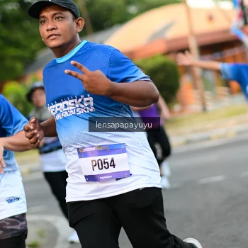 Runner Photo 3462096