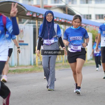Runner Photo 3462105