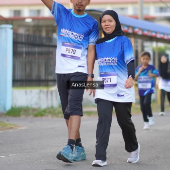 Runner Photo 3462156