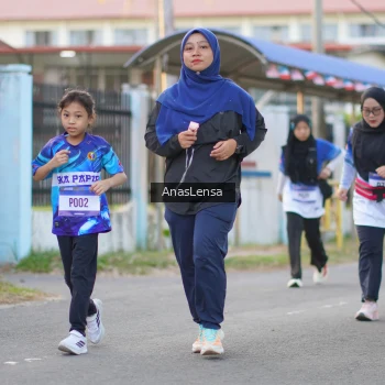 Runner Photo 3462195